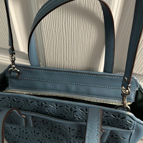 Coach Teal Taylor Eyelet Leather Carryall - Picture 13 of 16